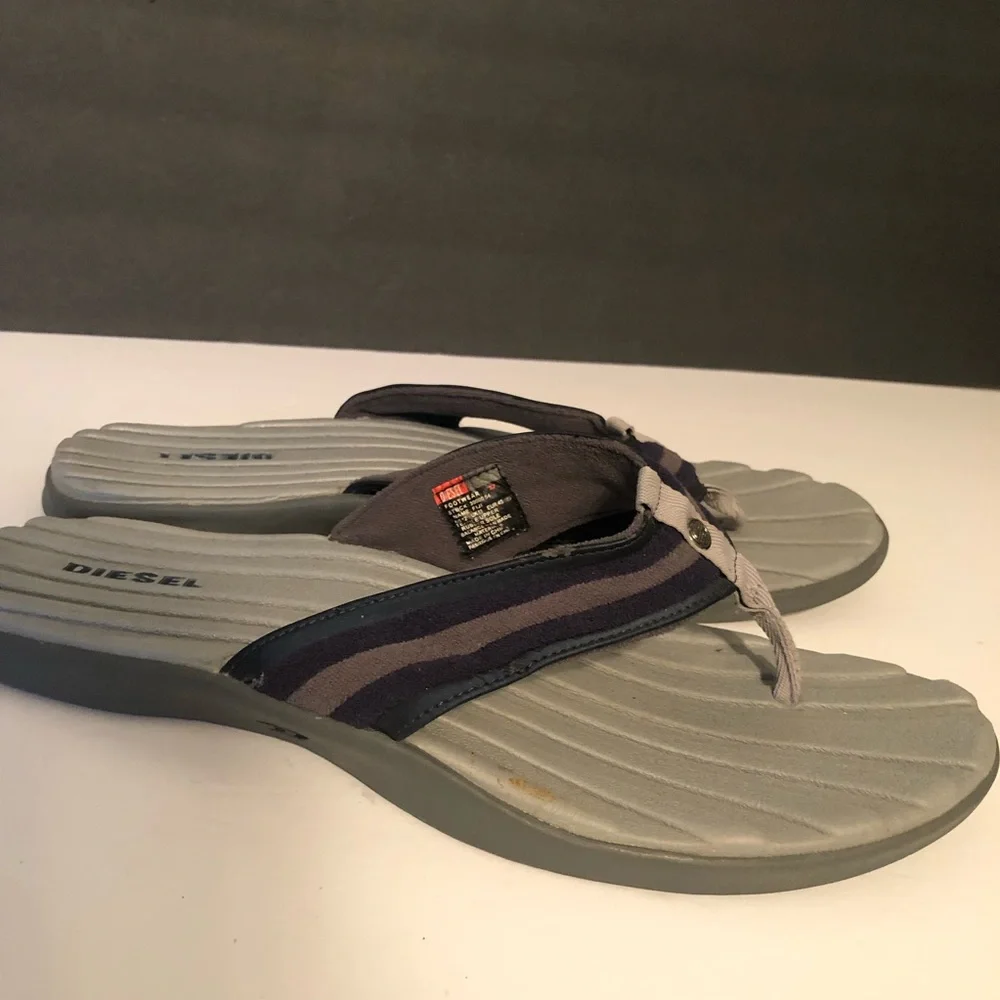 Diesel Mens Gray Blue Fuji 30000 54 Flip Flops Sz 12